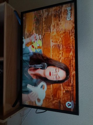 Televisión Samsung Negra 32 pulgadas