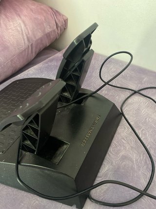 Volante Thrustmaster TMX con pedali per Xbox PC