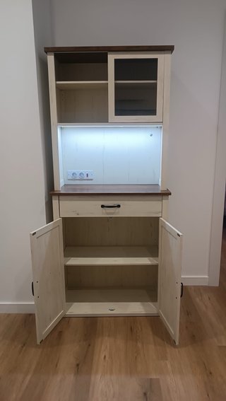 Alacena de cocina madera y cristal