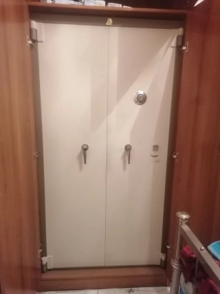 Caja Fuerte 180x95x40 cm