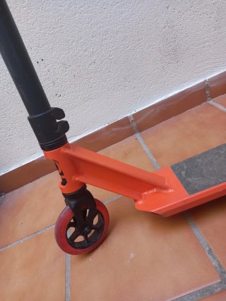 Patinete Decathlon Trucos y Paseos