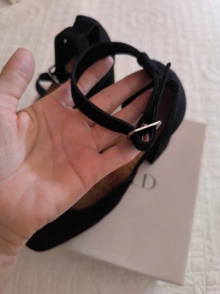 Zapatos de tacón negros