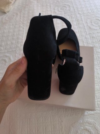 Zapatos de tacón negros