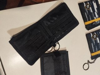 Carteras billetera Tenth con cadena