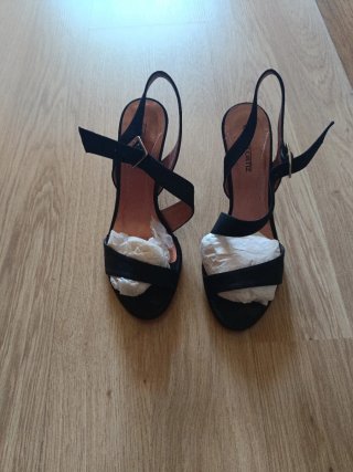 Sandalias Gloria Ortiz Talla 36