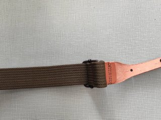 Correa de cuero sintético y tela para armas