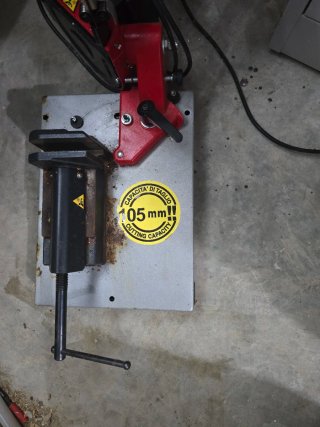 Sierra de cinta FEMI 780XL para metal