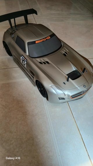 Coche RC Kyosho 1/10 Completo