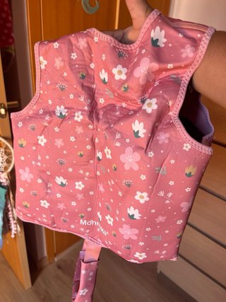 Chaleco infantil Monneka flores rosa