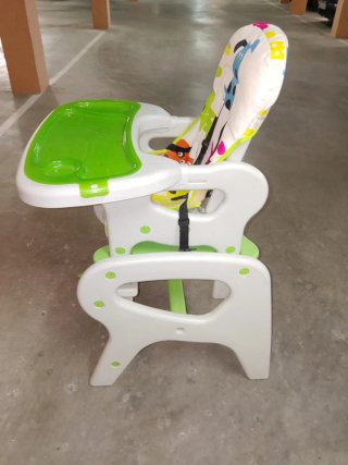 Mesa y pupitre infantil 2 en 1