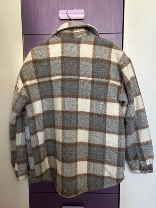 Chaqueta cuadros de felpa e interior acolchado