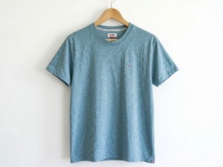 Lotto 3 T-shirt uomo Tommy Jeans taglie S,L,XL