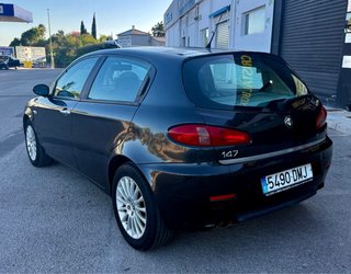 Alfa Romeo 147 2005