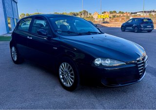 Alfa Romeo 147 2005