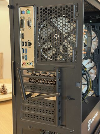 PC Gaming i7-9700F GTX 1660 SUPER 32GB RAM
