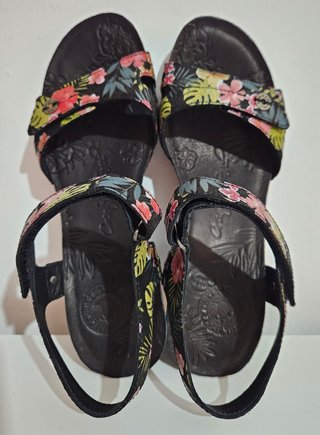Sandalias Cuña Panamá Jack Talla 40 Flores NUEVAS
