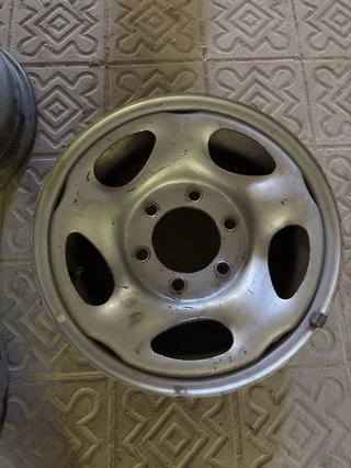 Llantas Nissan Terrano 2 (5 unidades)