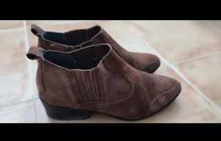 Botines de ante marrones