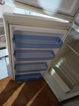 Nevera Whirlpool blanca usada