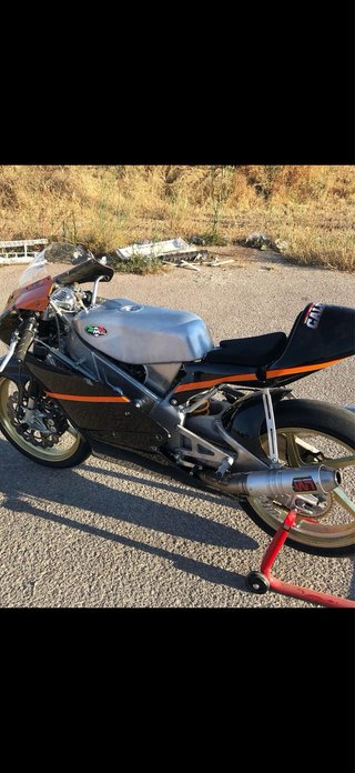 Moto de Carreras RMU 250cc