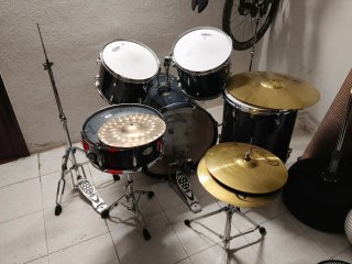 Batería Acústica Pearl forum series completa