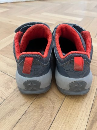 Zapatillas montaña niño T.34