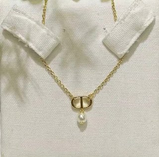 Collar colgante Dior dorado con perla