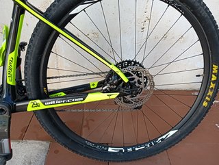 Bicicleta Wilier 101X Squadra Corse