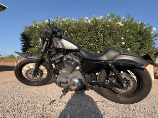 Harley-Davidson XL 1200N Nightster Negra