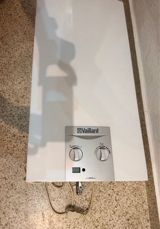 Calentador Vaillant AtmoMag plus 14l