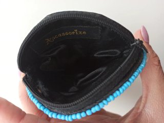 Monedero denim con conchas naturales a estrenar