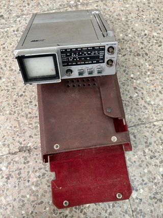 Radio TV JVC Portátil Plata y Marrón