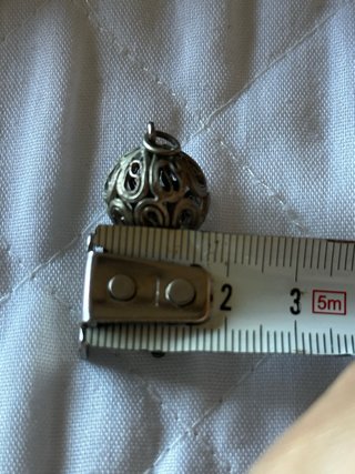 Colgante vintage bola calada mano Fátima