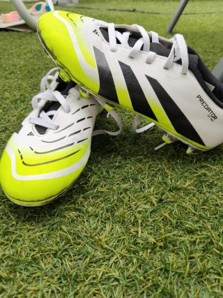 Botas de fútbol Adidas niño Talla 37 1/3