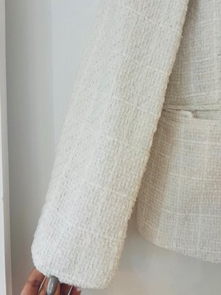 Blazer blanco con botones