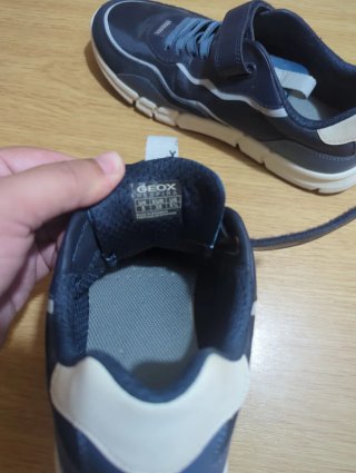 Zapatillas niño Geox velcro talla 38