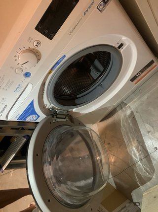 Lavadora Secadora de Ropa