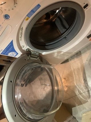 Lavadora Secadora de Ropa