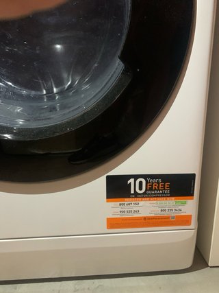 Lavadora Secadora de Ropa