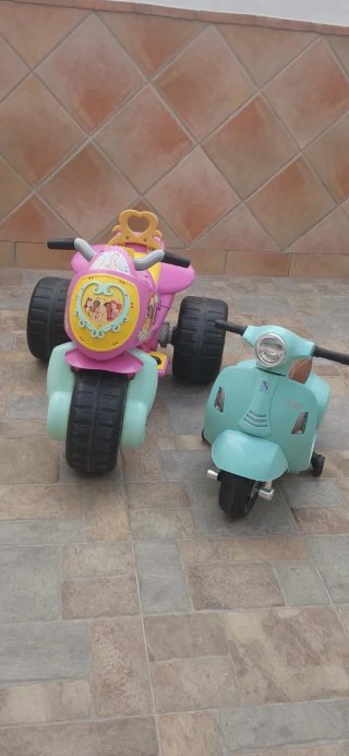Motos Eléctricas Niñas Trike Azul y Rosa