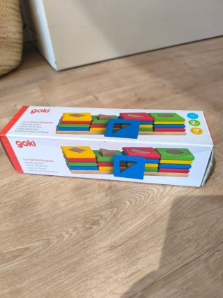 Juego piezas encajable Goki madera