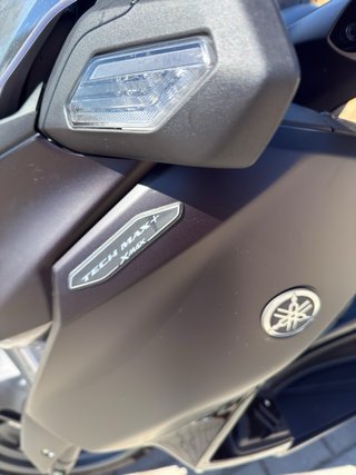 Yamaha XMAX Tech MAX