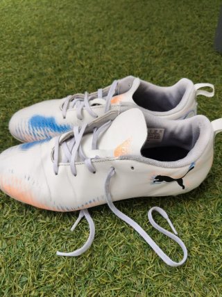 Botas de fútbol Puma niño talla 37