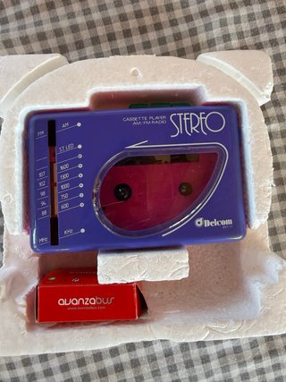 Reproductor Cassette y Radio AM/FM Delcom
