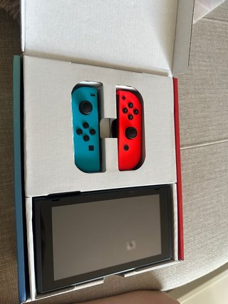 Nintendo Switch + Nintendo Switch Sports