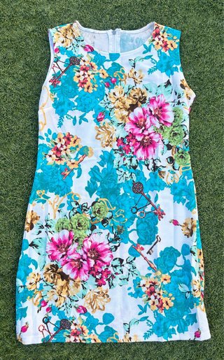 Pack vestidos y falda Unidad a 6€