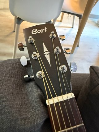 Guitarra acústica Cort