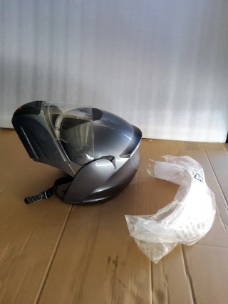 Casco de moto integral gris
