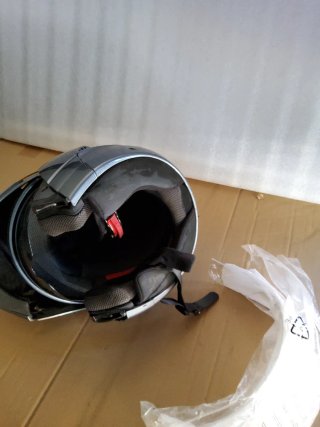 Casco de moto integral gris