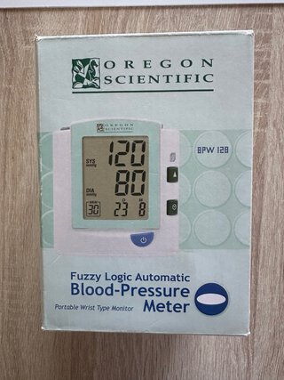 Tensiometro Muñeca Oregon Scientific BPW128